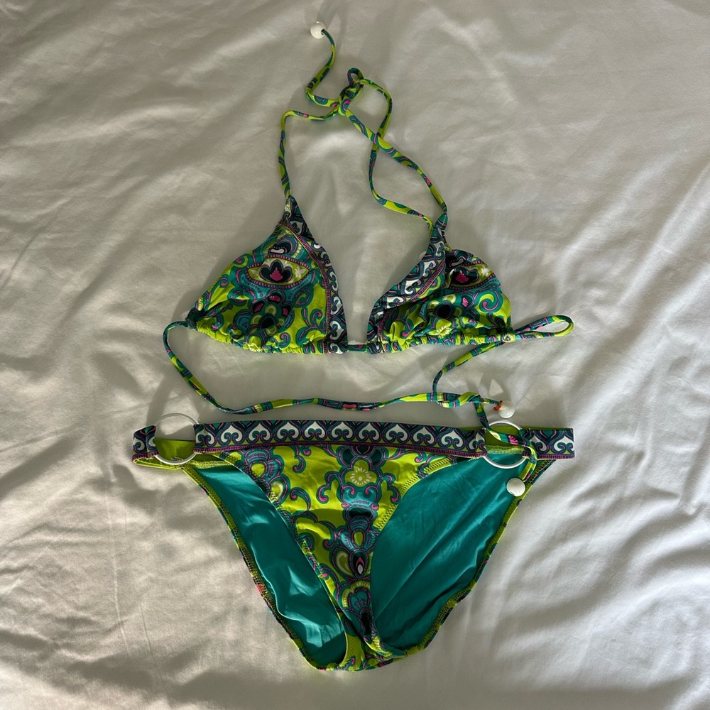 Bikini